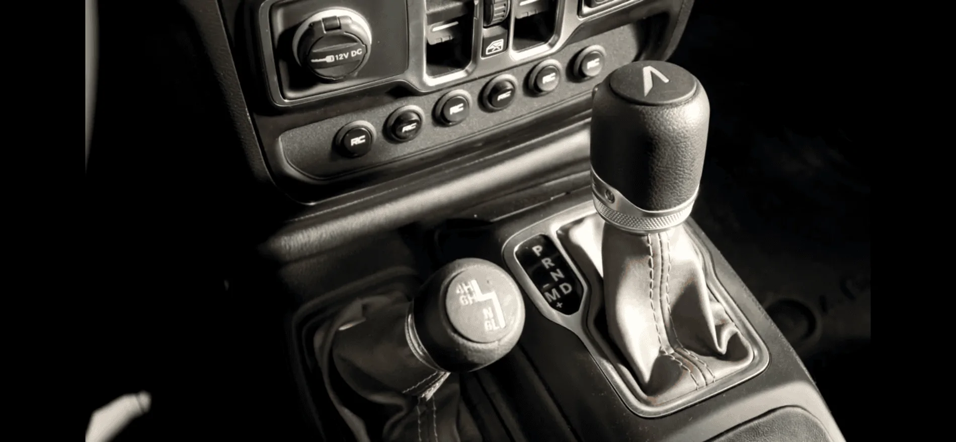 Jeep Gladiator Jay Leno's Apocalypse Gladiator CFC418BC-7E47-4F31-955C-186467B49055