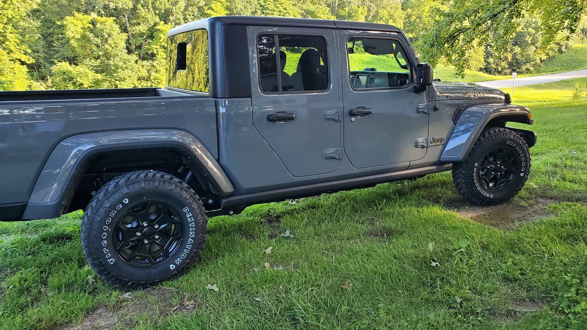 Jeep Gladiator WILLYS Edition Gladiator JT Club 20210814_182631