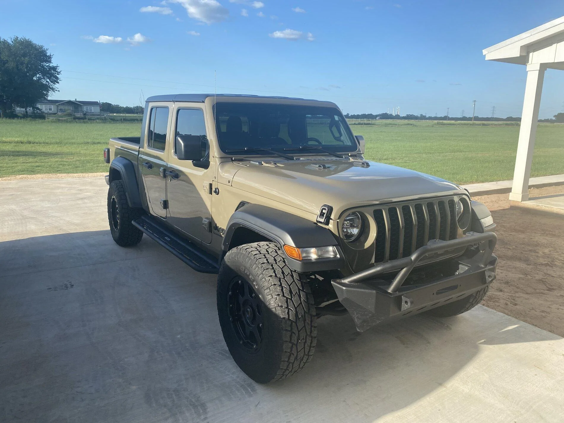 Jeep Gladiator Took Delivery of Your JT? Sign in Here! 8224BCB3-4038-4DA9-9CEB-11EB6DD5B770
