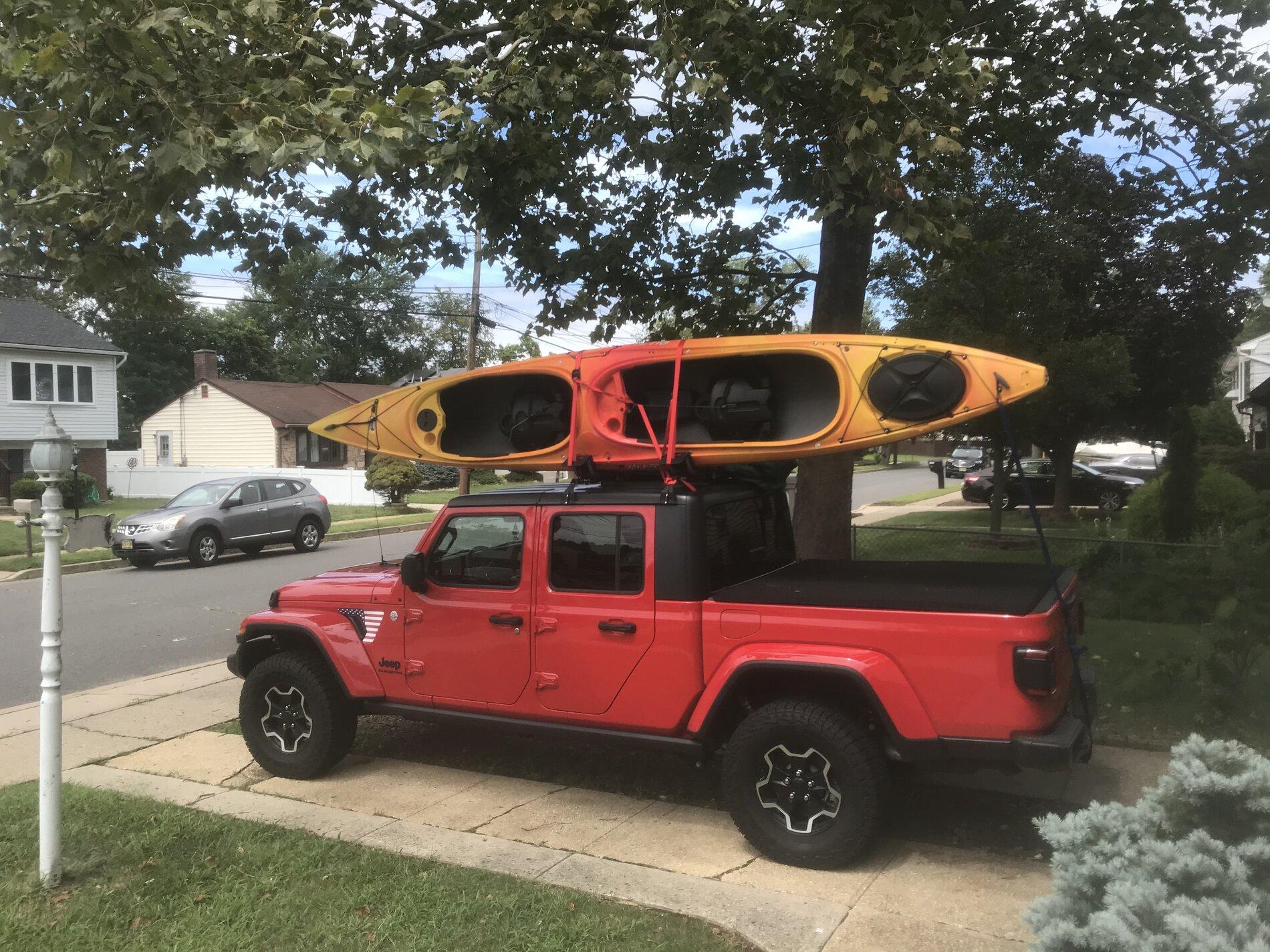 Jeep Gladiator Roof Rack Search; easy on easy off, no drill? ABA6EAE9-6728-4E17-A387-C3228092A38B