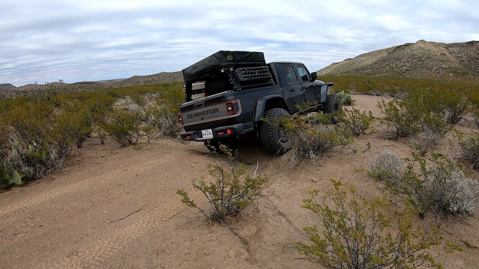 Jeep Gladiator BLACK Gladiator JT Club 4.JPG