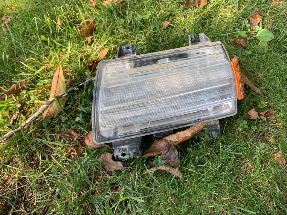 Jeep Gladiator (SOLD) Rubicon LED DRL turn signals  $250 drl2