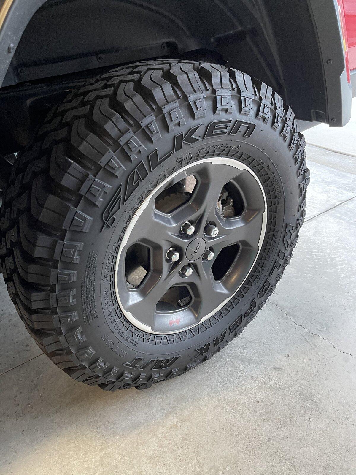 Jeep Gladiator Trade Rubicon M/Ts for A/Ts 2D217A7A-AAE6-432E-A9BC-BECBF923F0E7