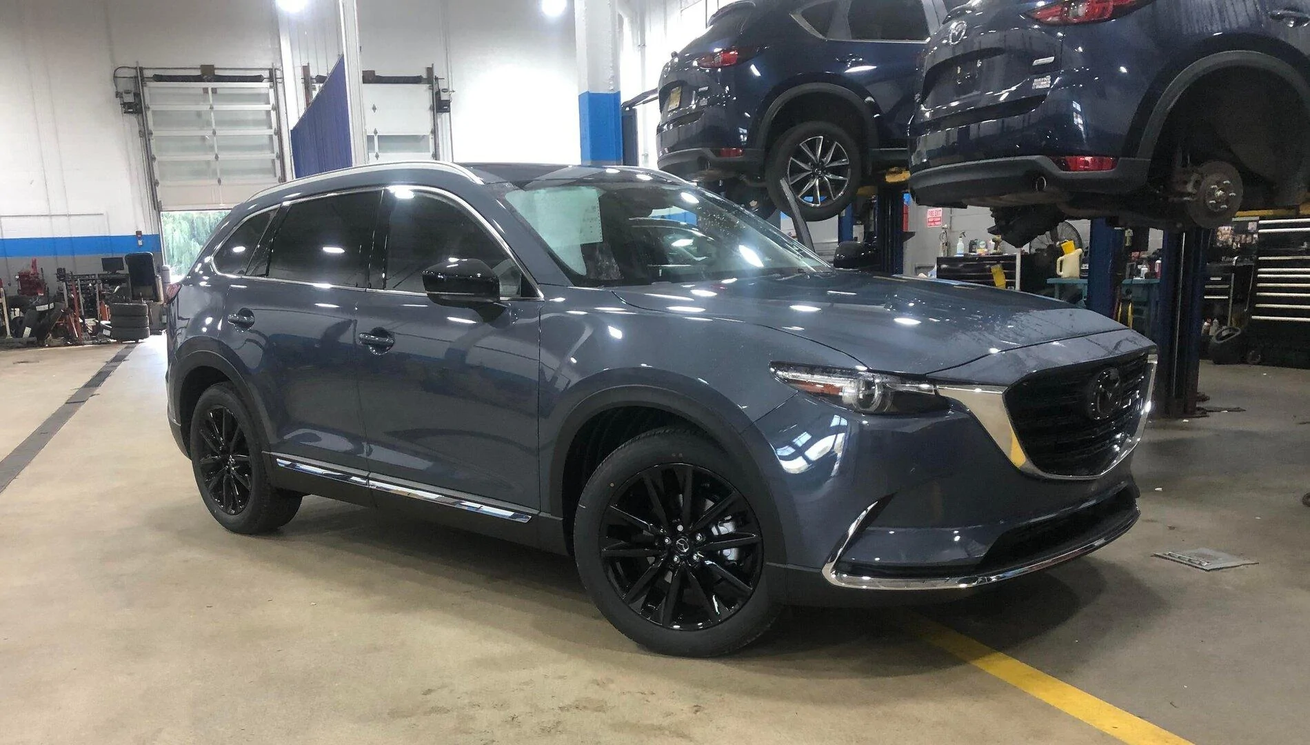 Jeep Gladiator FS SUV options cx-9-carbon