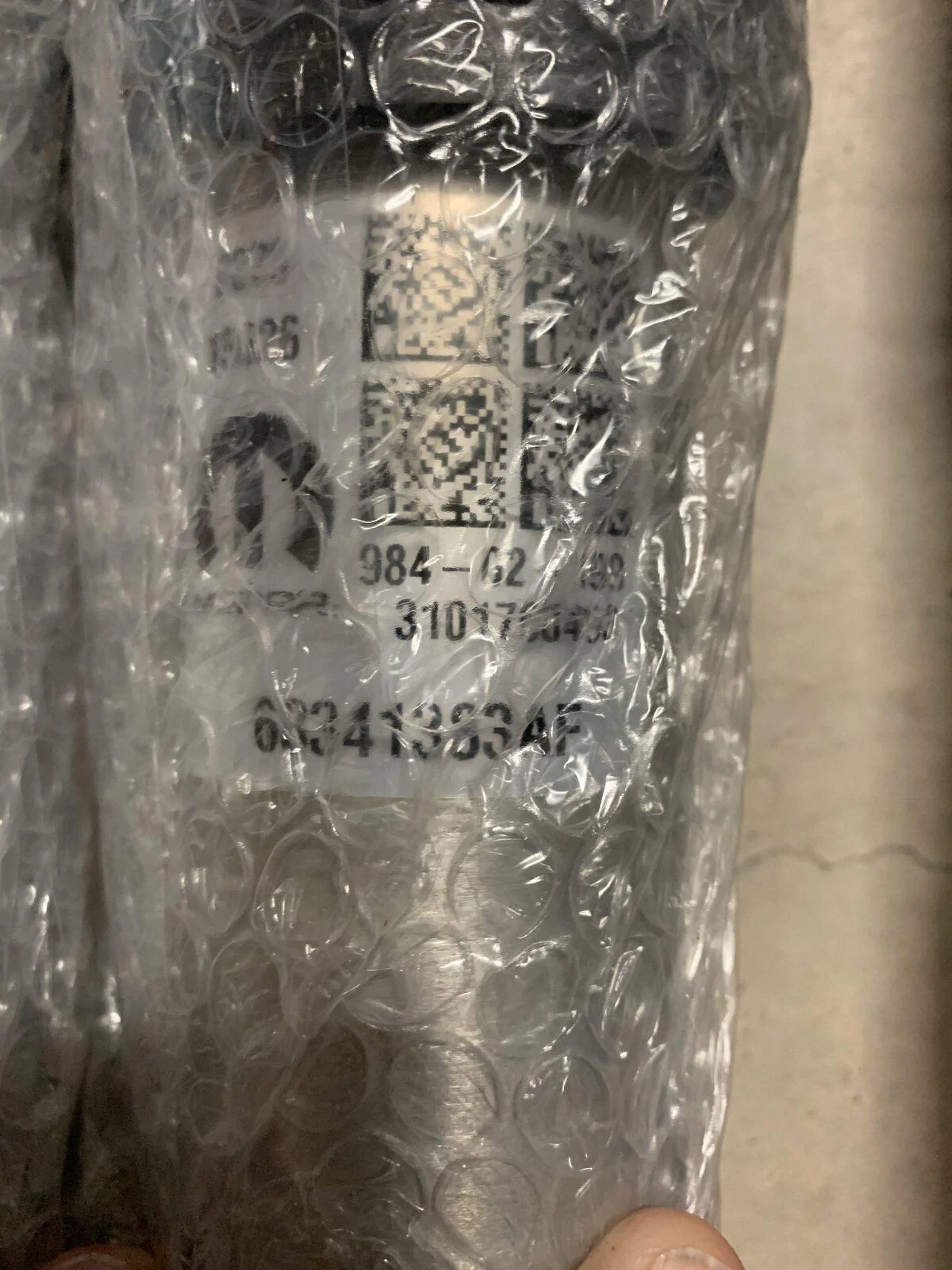 Jeep Gladiator RUBICON FOX SHOCKS OEM 68341415AF 68341383AF 98BDEADD-DAC0-462B-8376-A5172D1A0682