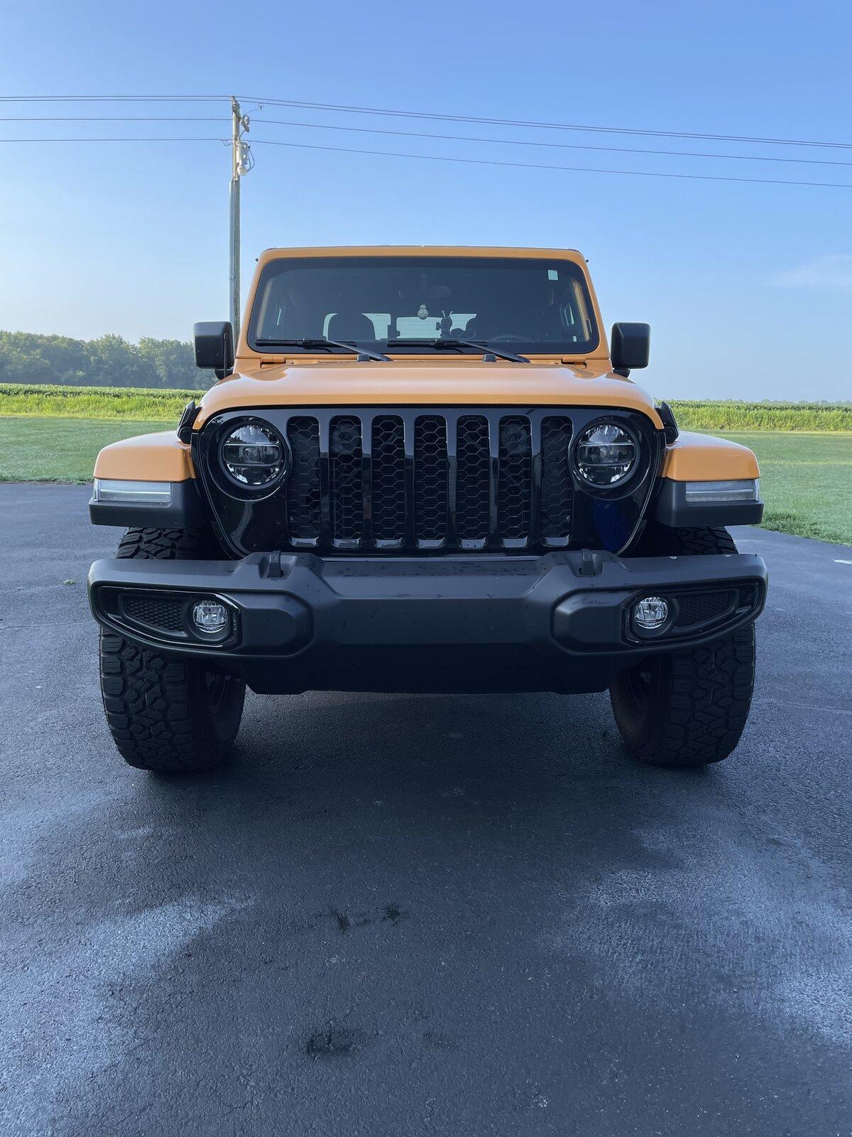 Jeep Gladiator Satin black grille swap complete FFE7AFA4-A595-467B-8873-D1961743E0B7