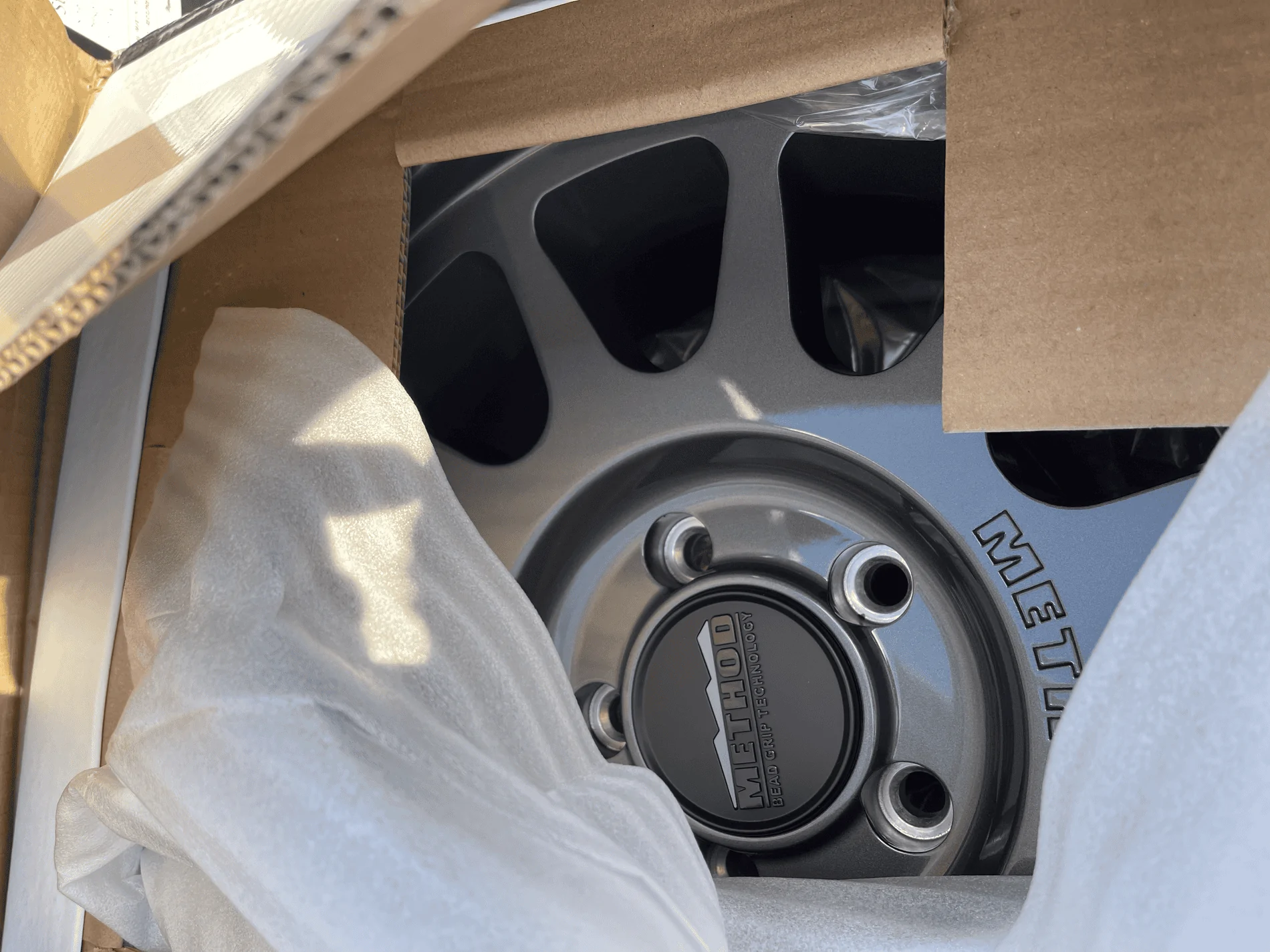 Jeep Gladiator Method 703 Gloss Tit tempImageygxvxi