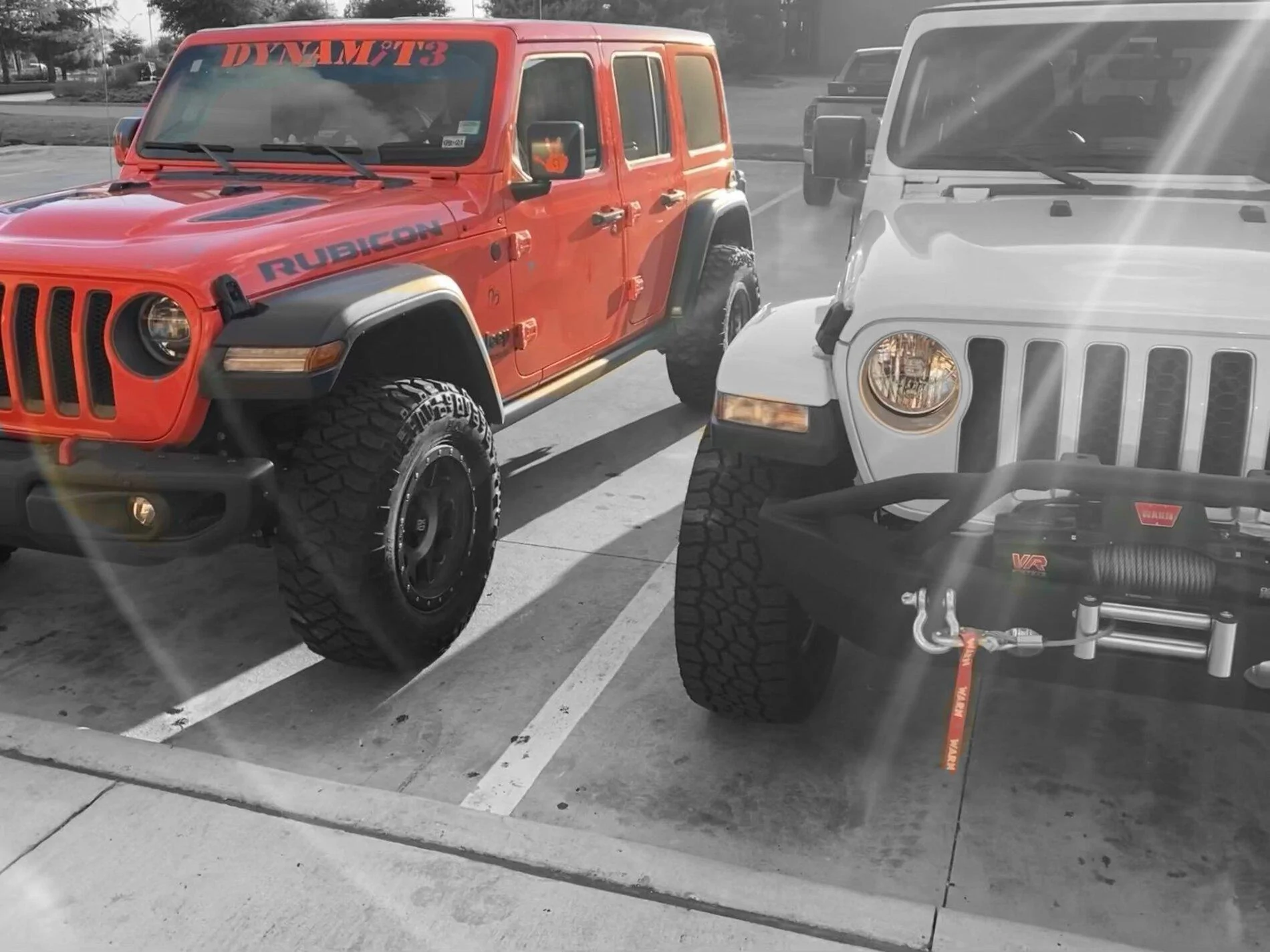 Jeep Gladiator Jeeps Parking Next To Jeeps IMG_4743