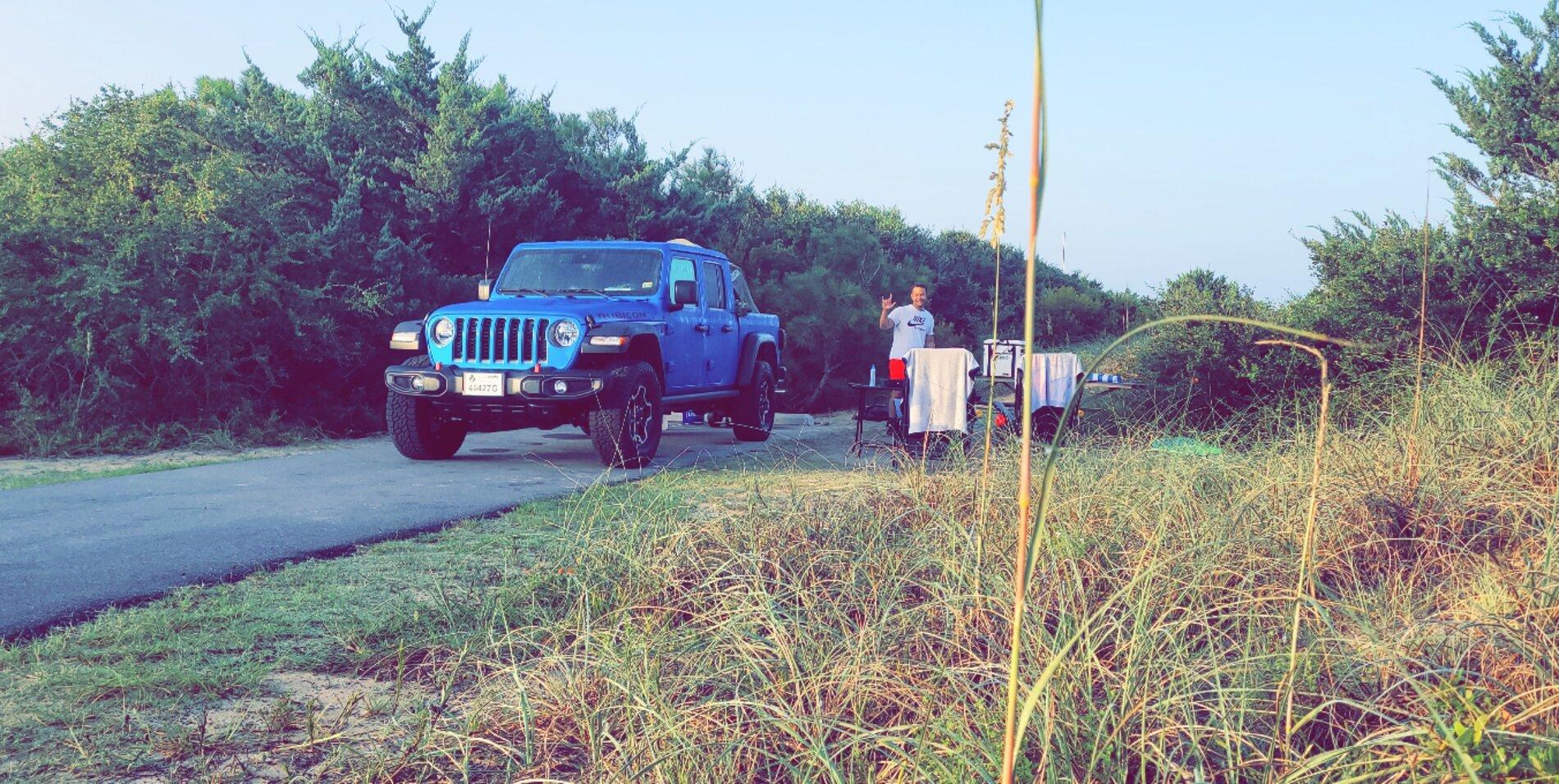 Jeep Gladiator OBX Camping and Beach Snapchat-850819941~2