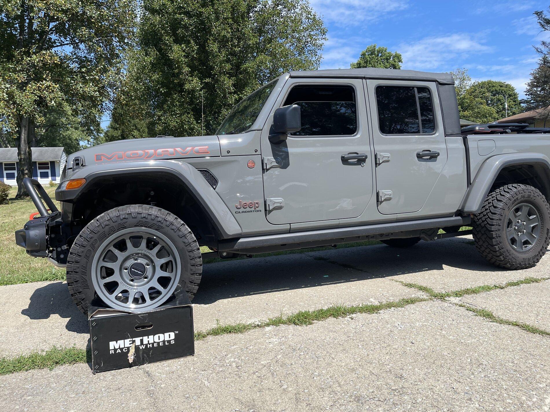 Jeep Gladiator Method 703 Gloss Tit 85BD2E9C-4F54-4BE5-8422-A938E17592E1