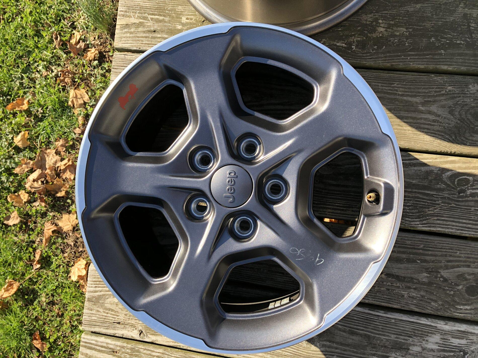 Jeep Gladiator Rubicon Rims D16D754B-FBBC-4399-8B74-957D1F37959B