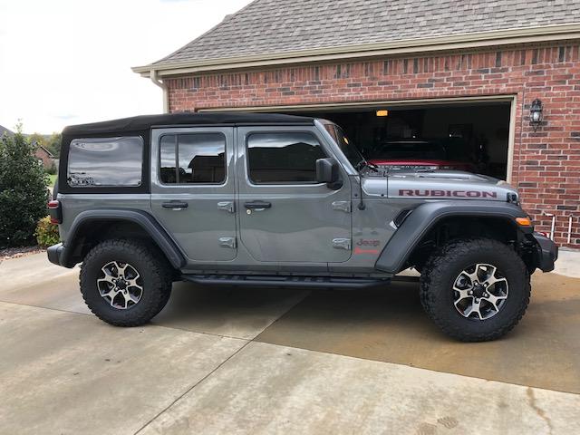 Jeep Gladiator Rock Rails Thread Sliders