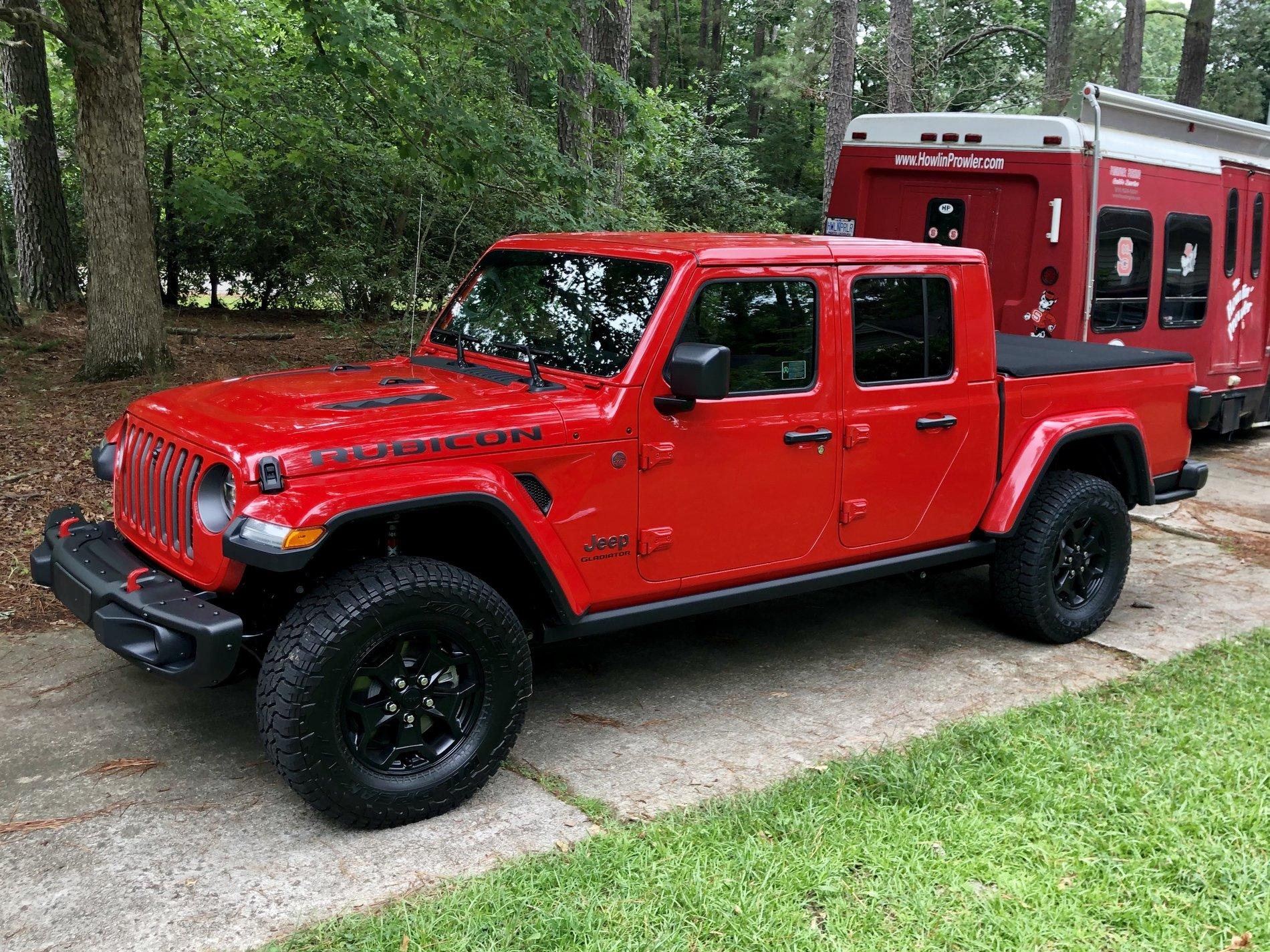 Jeep Gladiator Iron Wolfpack’s Review of his Jeep Gladiator 46D68A6E-2AEA-4846-82F2-360596C1BAC8