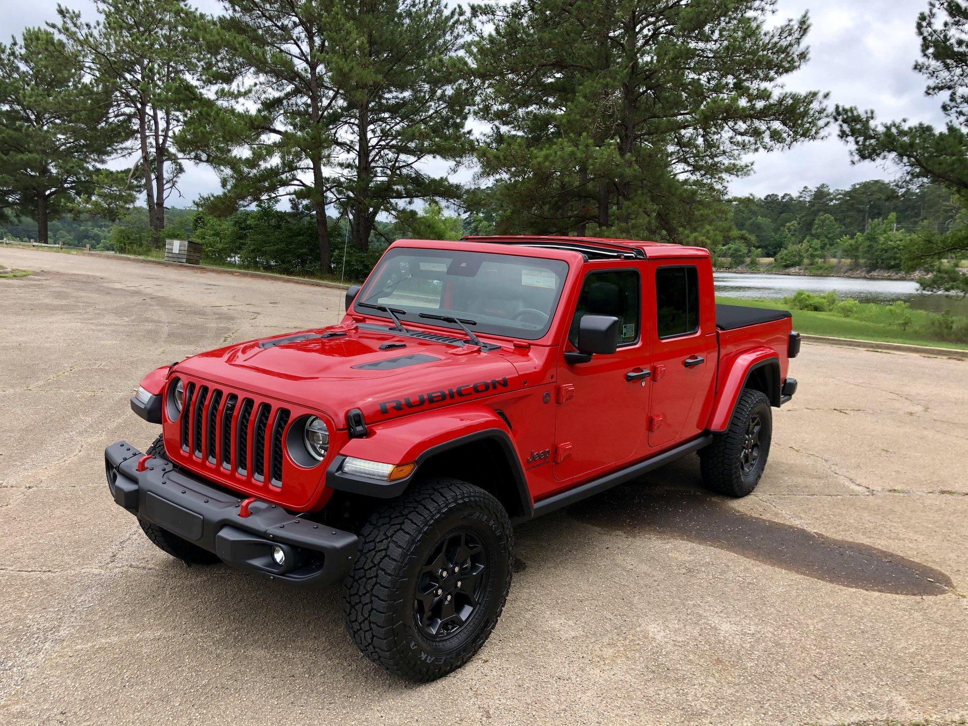 Jeep Gladiator Iron Wolfpack’s Review of his Jeep Gladiator DA6C1022-9CB6-45E2-A324-756C9E18D621
