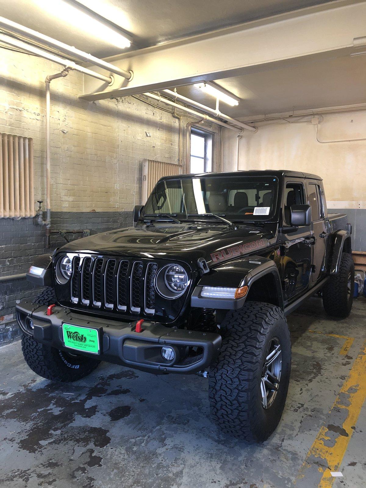 Jeep Gladiator Gladiators on Mopar 2" Lift Kit IMG_3472