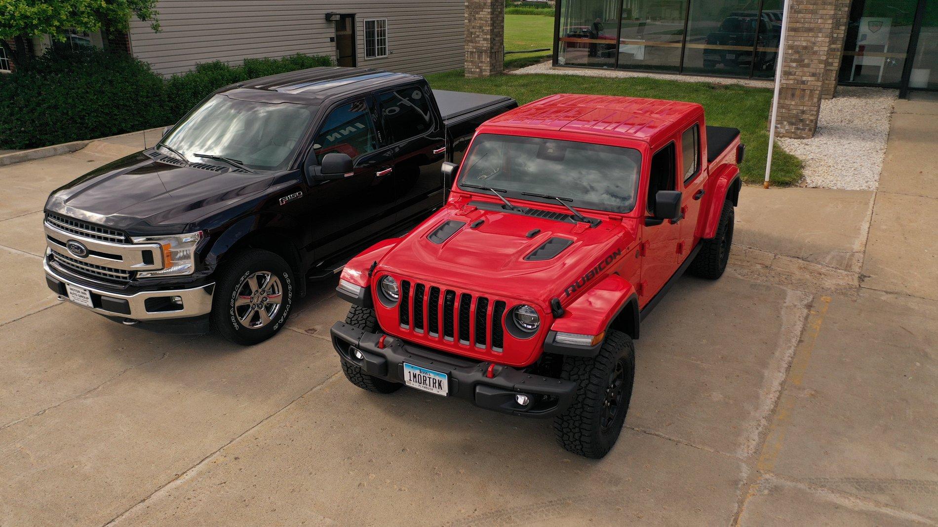 Jeep Gladiator Below Invoice Discussion @ Motor Inn of Spirit Lake B4E27AF1-6713-4583-A43B-14441DB1A8D9