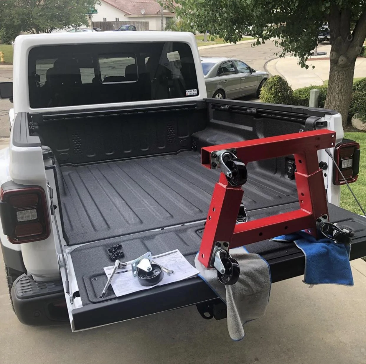 Jeep Gladiator Finally the bed hauling... 4C069E86-3BD6-4144-98A4-244817FE4B57