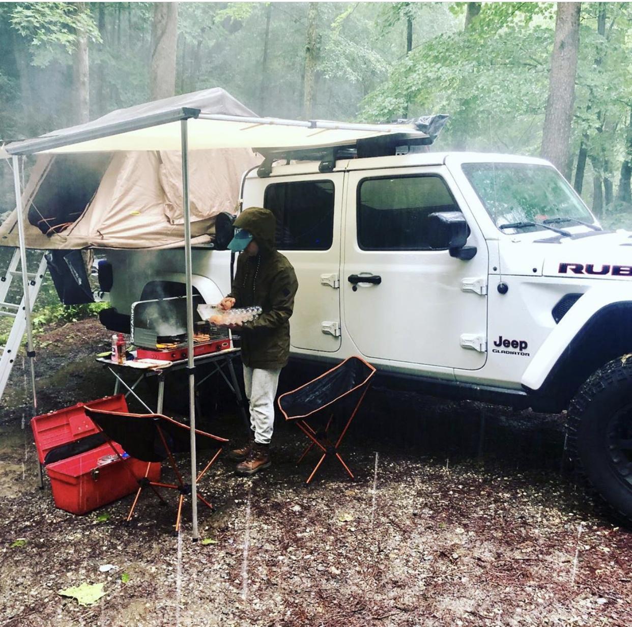 Jeep Gladiator Finally the bed hauling... F003CAD0-EC03-4520-B1F9-383C6843C3C2