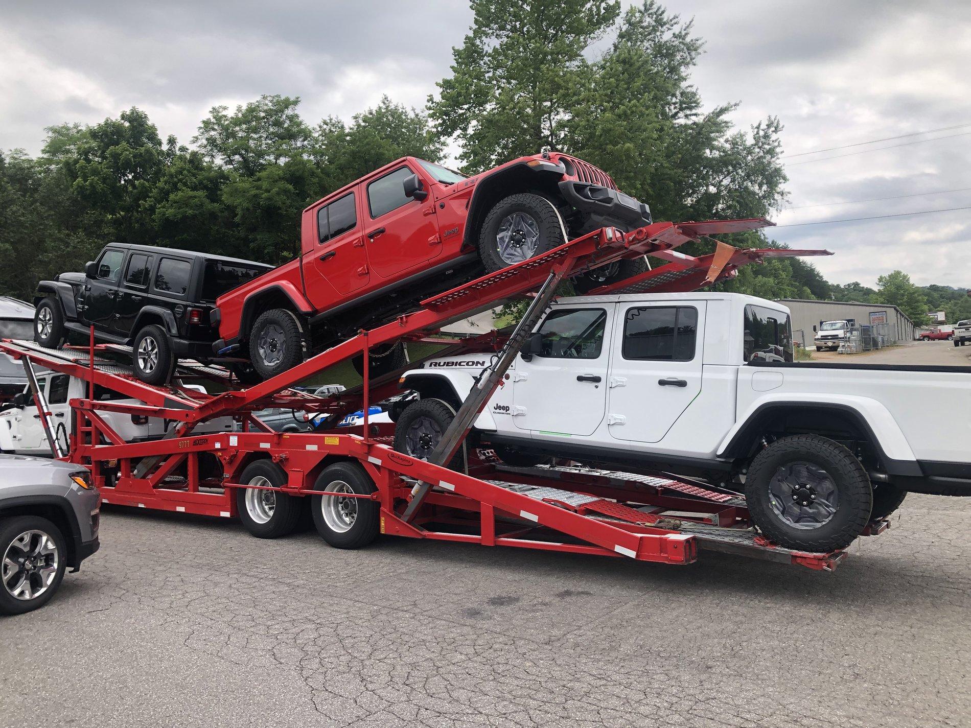 Jeep Gladiator LAUNCH EDITION Gladiator JT Club B58523D5-0BB2-413D-B842-6332D631E778