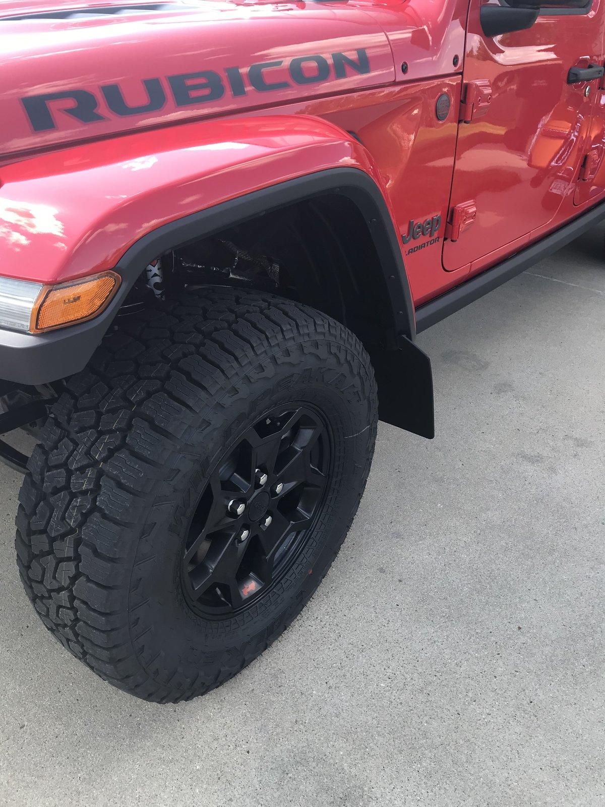 Jeep Gladiator Glad Grandpa Firecracker Red LE Build B618407A-C99E-4667-814E-5FFED07F142F