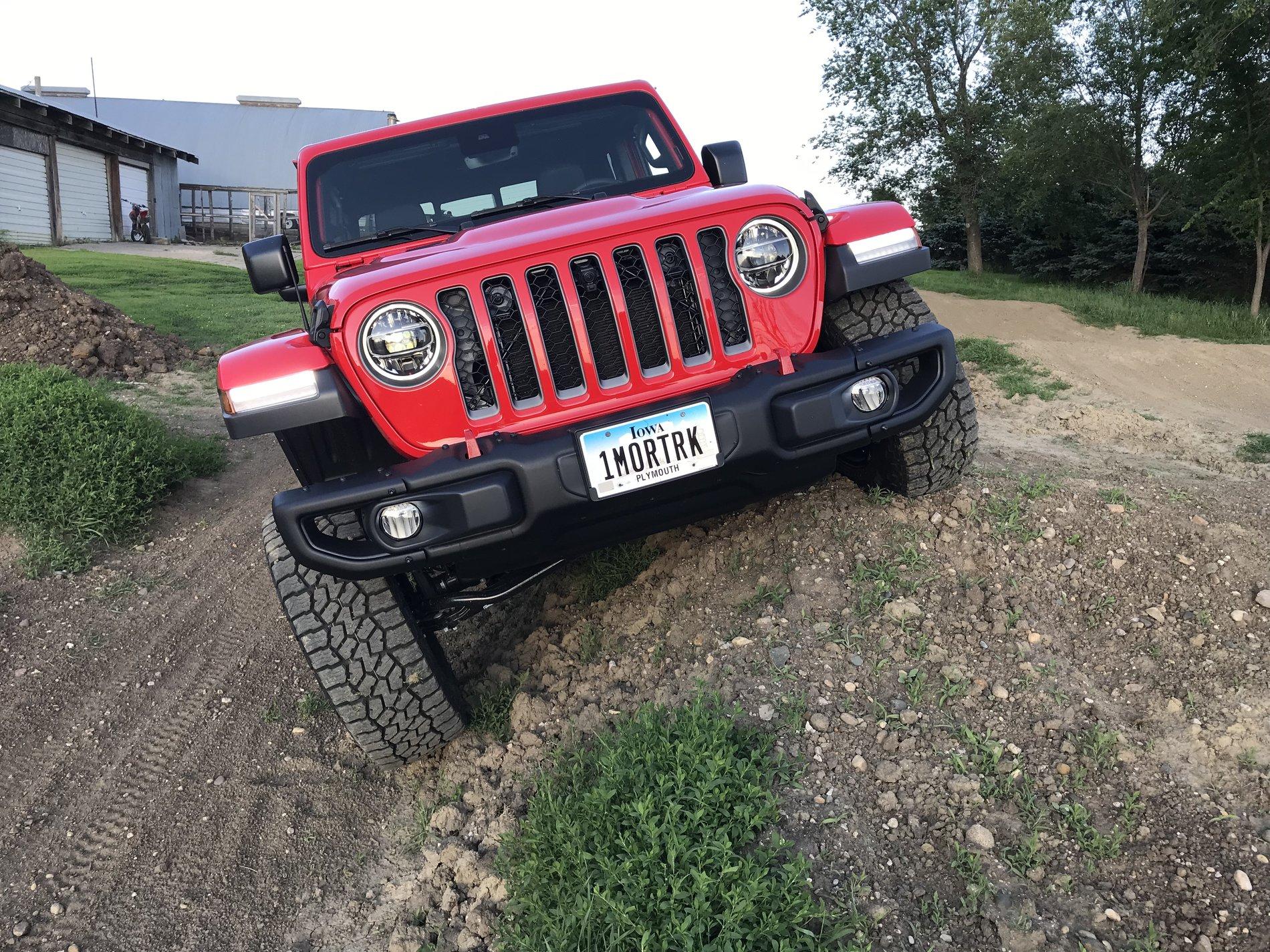 Jeep Gladiator Glad Grandpa Firecracker Red LE Build F38FB46E-7E36-404C-870F-6CE6B177A115
