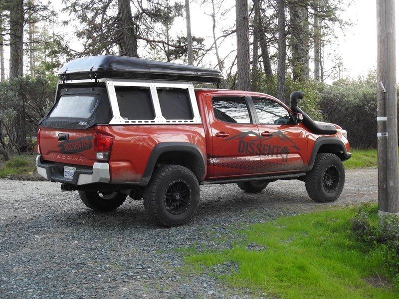 Jeep Gladiator Gladiator Bed - Topper/Cap image-