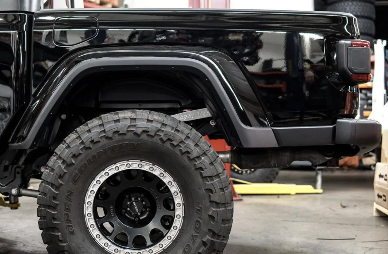 Jeep Gladiator BLACK Gladiator JT Club 3F3A7E7F-B9AB-4831-8C12-735CED5C3A3A