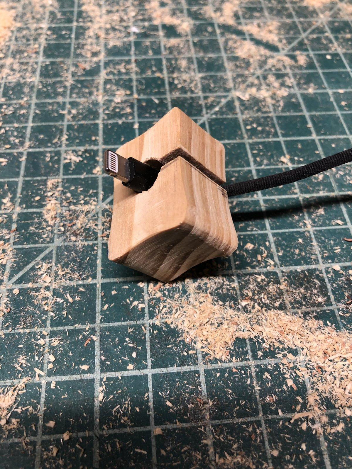 Jeep Gladiator Prototype phone dock adaptor for key holder D8-8aAnXsAAkfkO