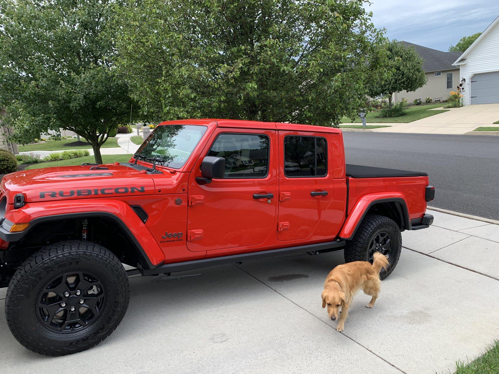 Jeep Gladiator Launch Edition Buyers Club 12BD05ED-97CF-4047-B2BA-EF23BD12CB2F