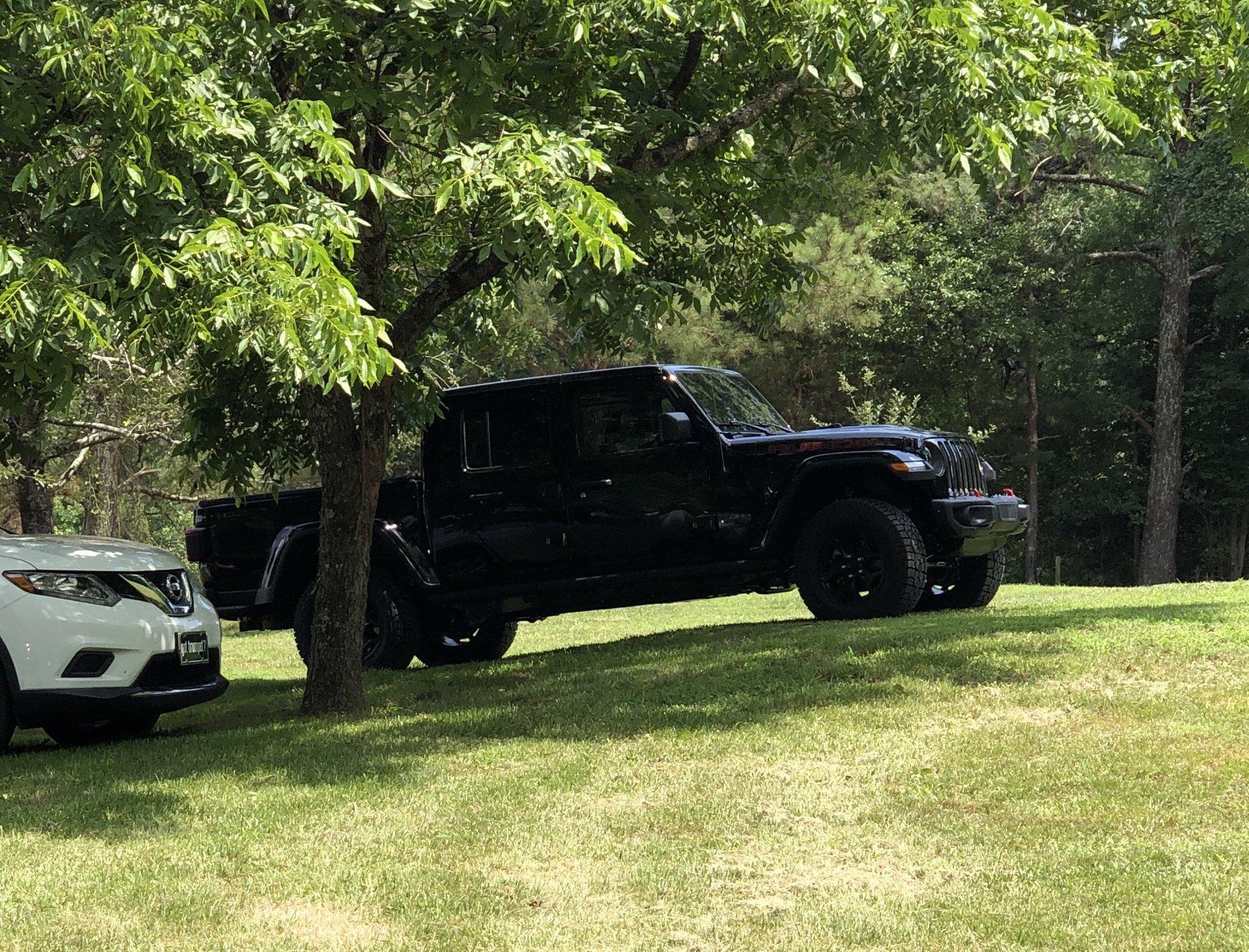 Jeep Gladiator Took Delivery of Your JT? Sign in Here! 4647E6B4-C1E0-4F54-9E07-346A063CBFFD