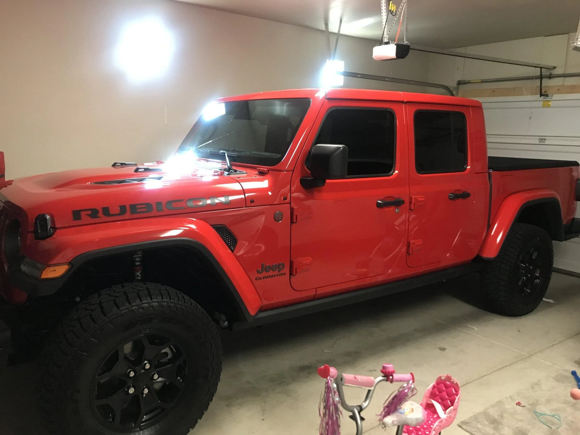 Jeep Gladiator Launch Edition Buyers Club {filename}