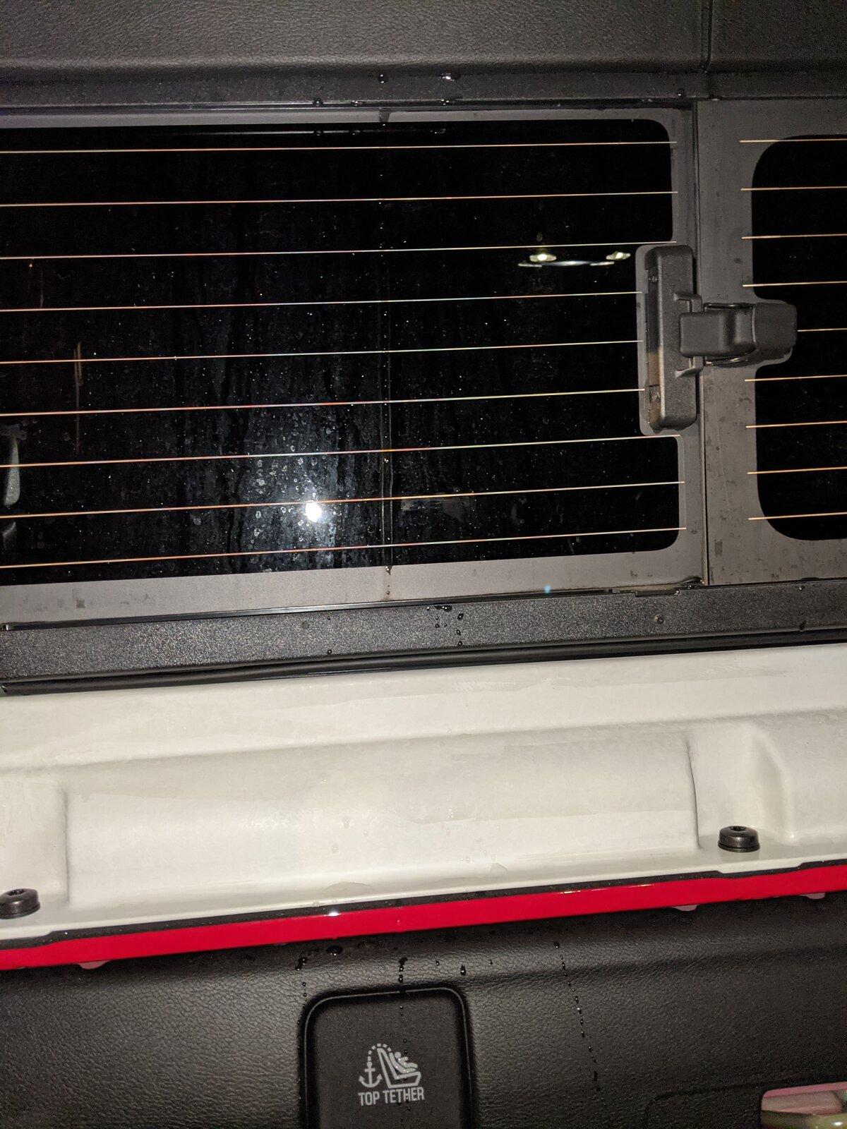 Jeep Gladiator Roof leak in back TL rear window leak Jeep Gladiator 2020