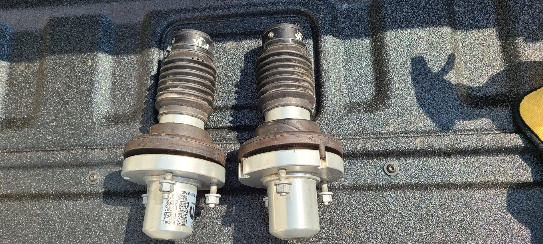 Jeep Gladiator Mojave springs, coils, and hydraulic bumpstops. 20210816_152633