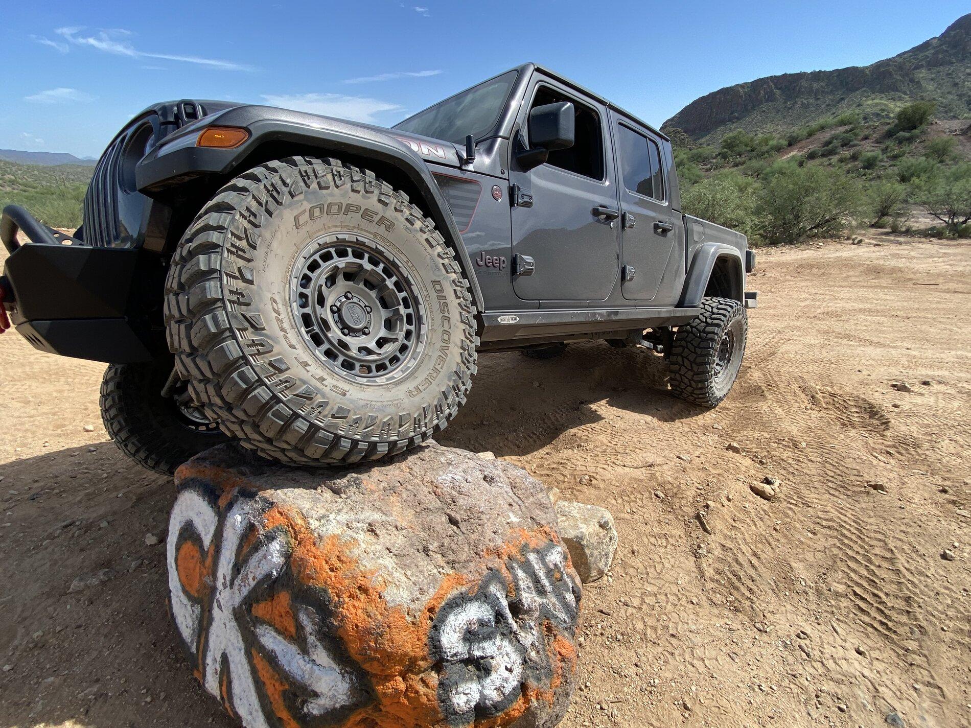 Jeep Gladiator What did you do WITH your Gladiator today? 2D620233-5482-42CA-9785-20F4412F3952