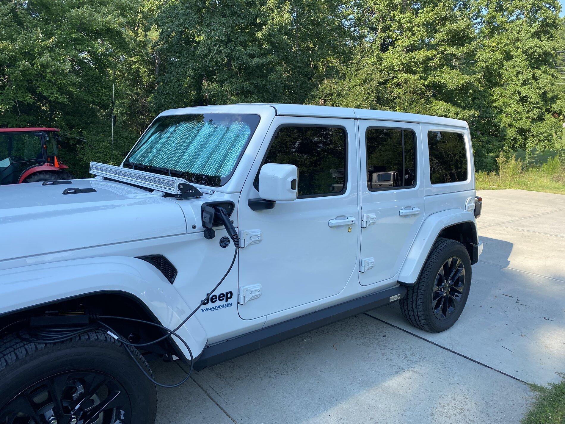 Jeep Gladiator Lowering suspension / ride height for easier access by wife? 9E1BE756-80AA-4B61-908D-D45CC61DAC30