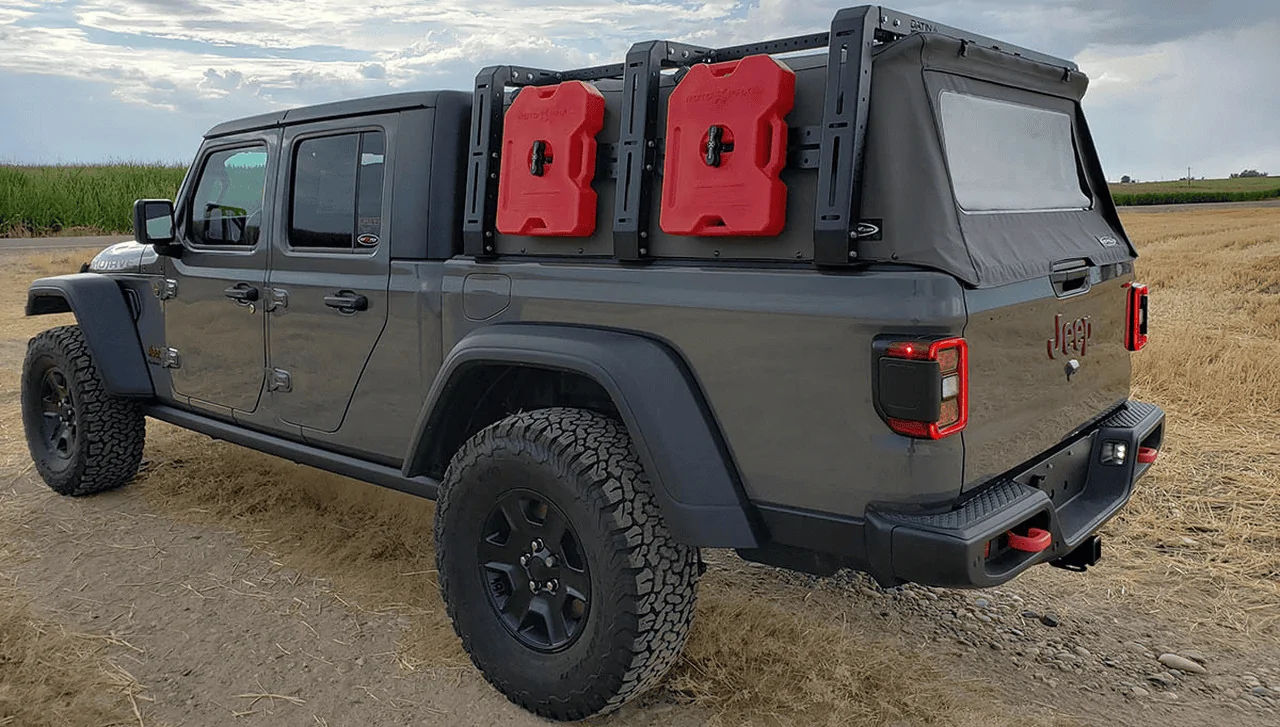 Jeep Gladiator Anyone have a gray softopper on a sting gray gladiator? 1630344970744