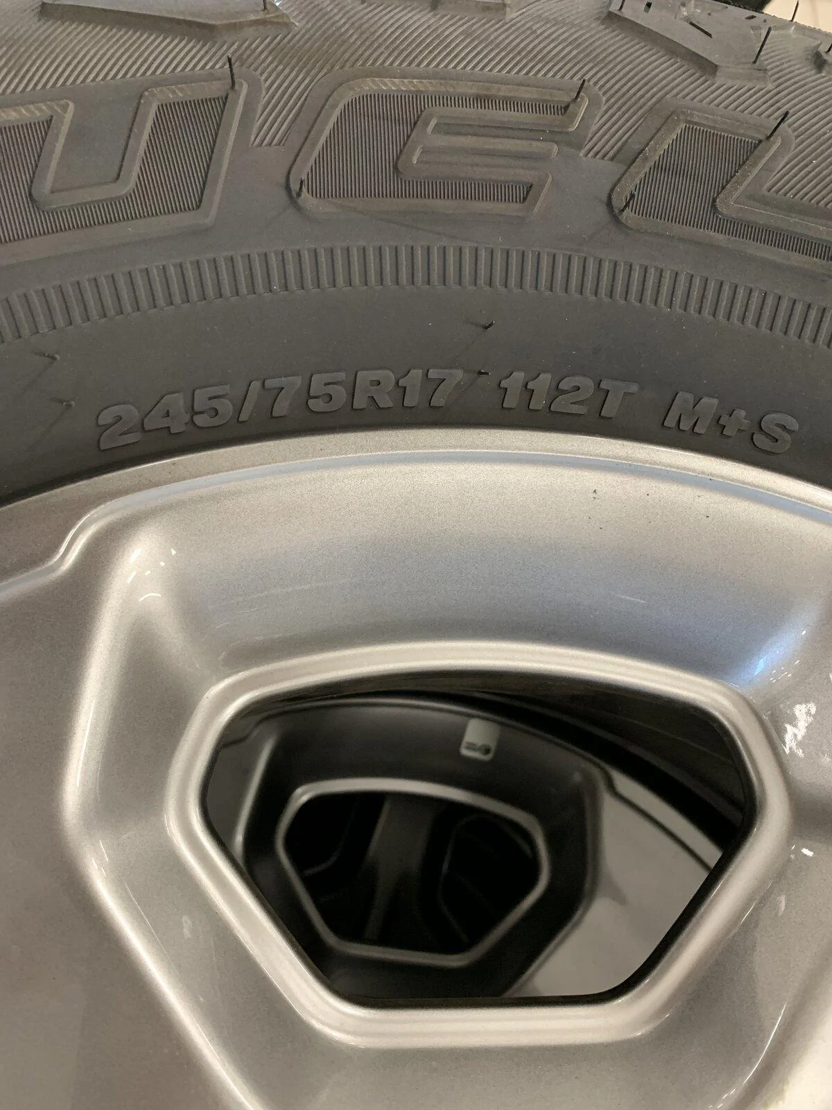 Jeep Gladiator Freedom edition wheels, tires, TPMS. $1k CE5B59C3-71F0-46A5-8355-4B2712B26AA0