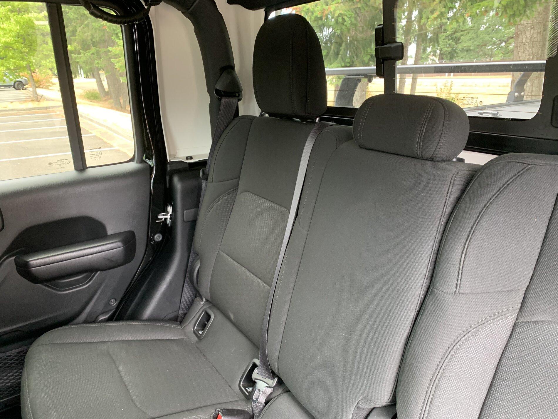 Jeep Gladiator 2020 Gladiator Sport S w/ MODS IMG_1136