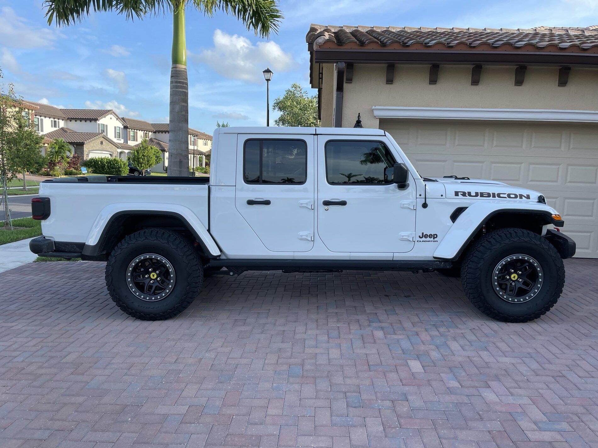 Jeep Gladiator Rubicon diesel on 37s IMG_9441
