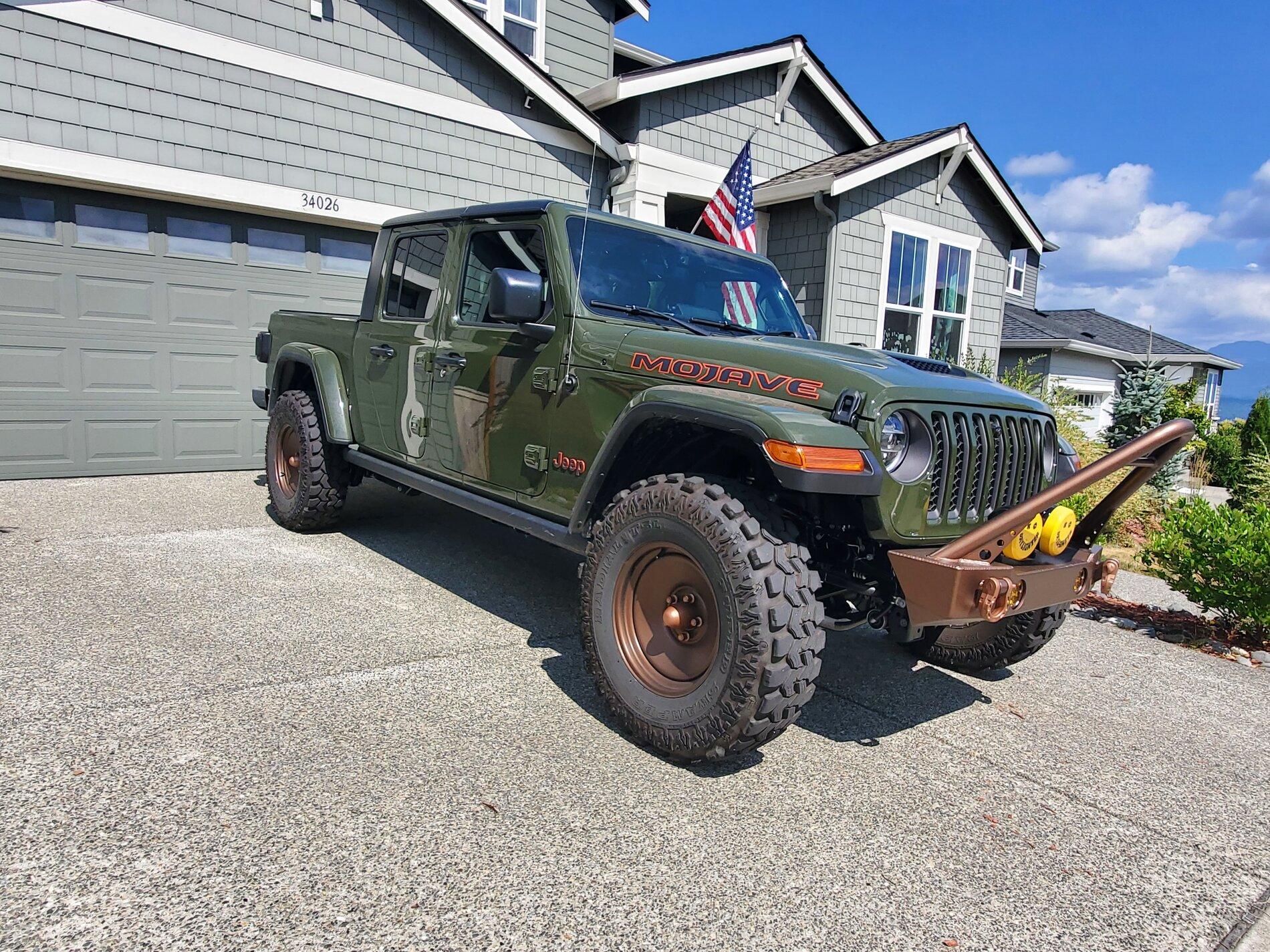 Jeep Gladiator 35x10.5 17 Rubicon Sans Lift 20210823_134430