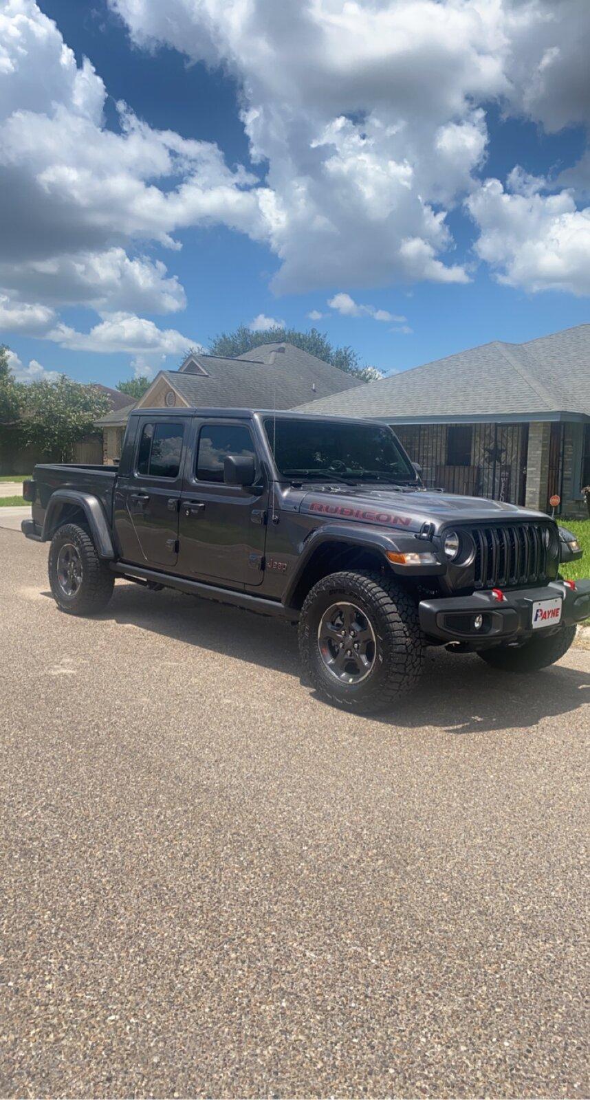 Jeep Gladiator LOOKING FOR OEM LED HEADLIGHTS FOR GLADIATOR 07424ECC-DC2B-415F-B2F9-B7A018539F5C