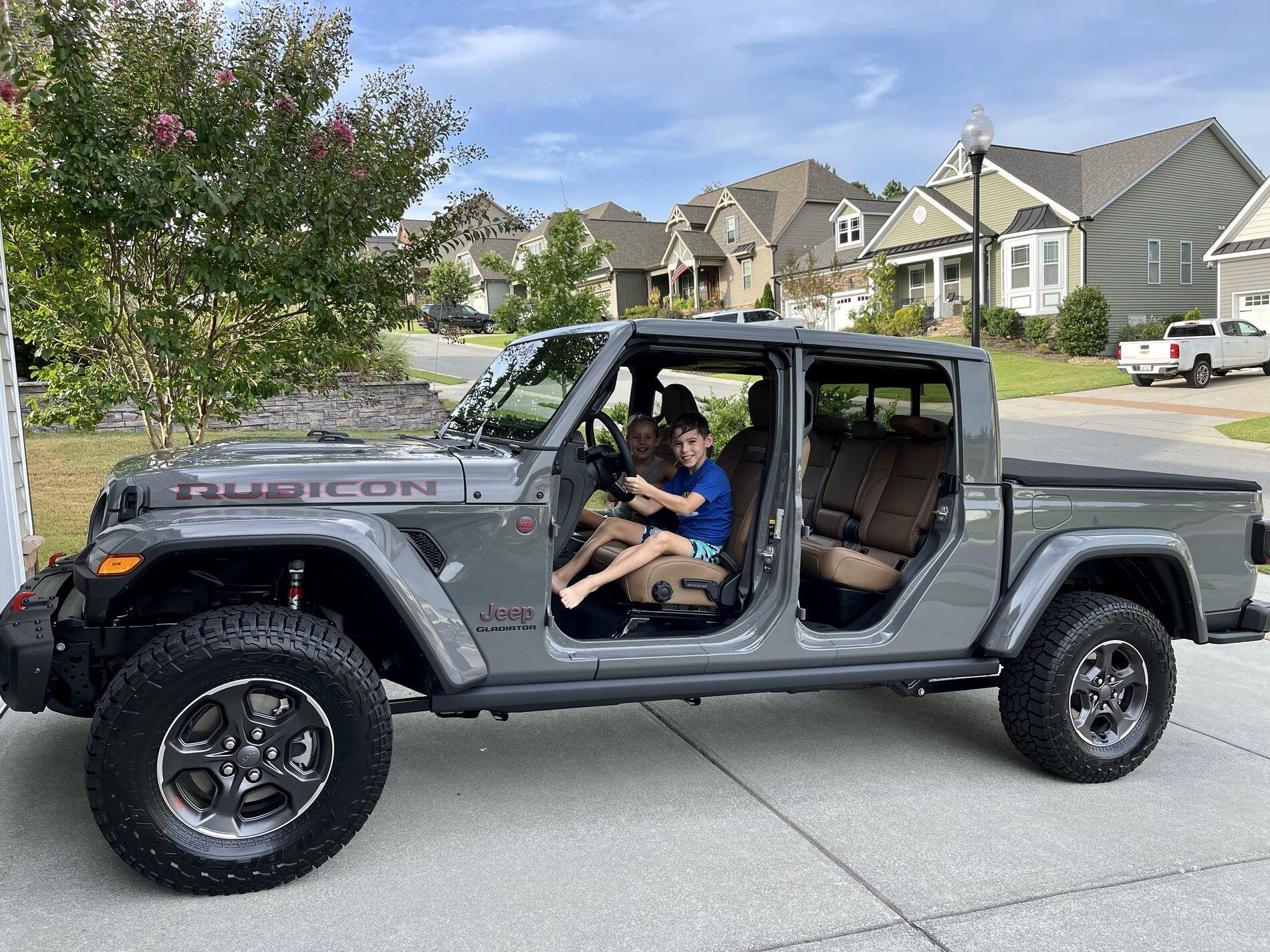 Jeep Gladiator Just Ordered? Check in HERE! 86495F1A-6B94-494D-9700-FCBB67CC93B4