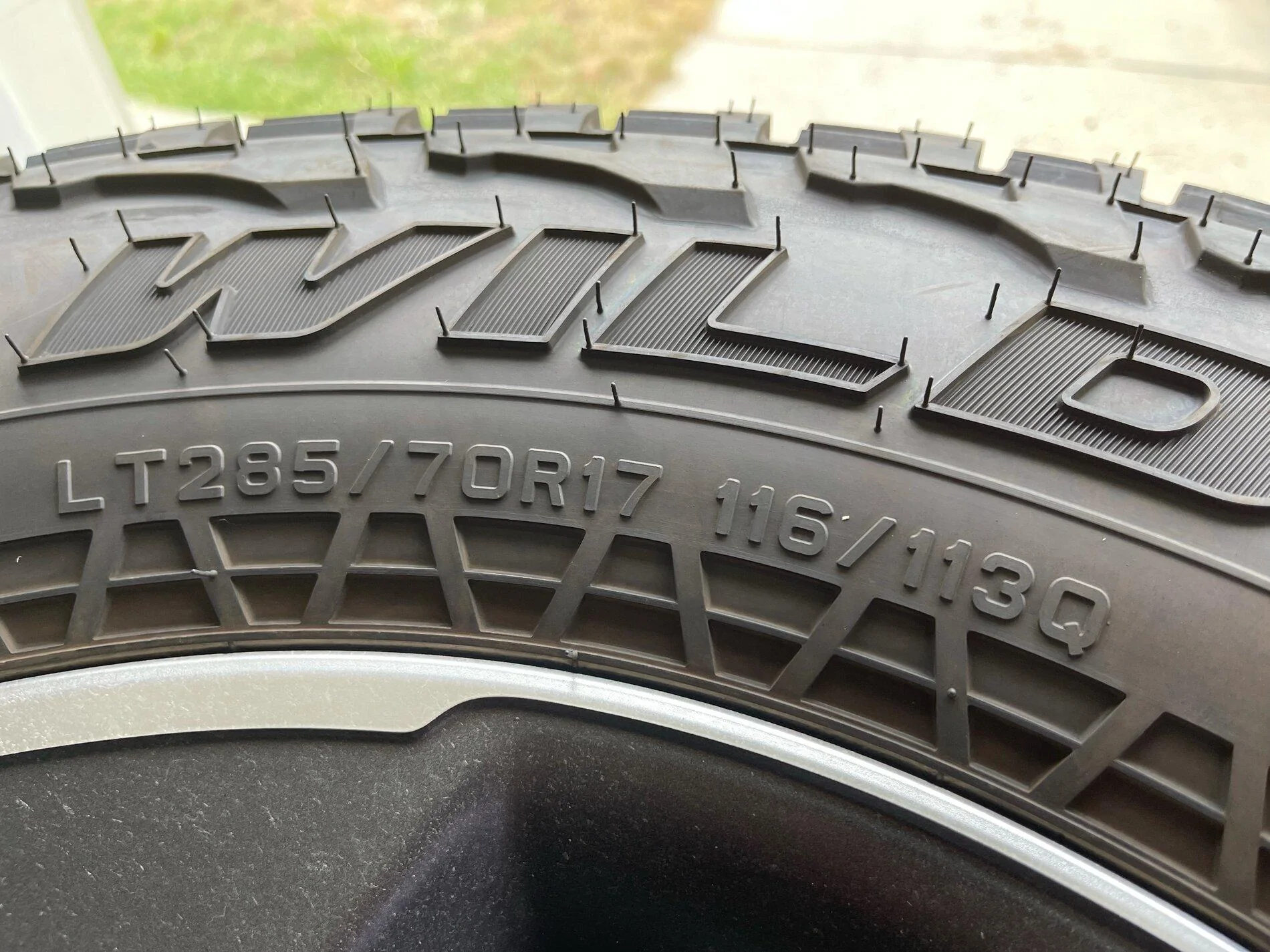 Jeep Gladiator Rubicon wheels and tires FE7B3664-A79D-4587-81A6-DA2E9BE9D89D