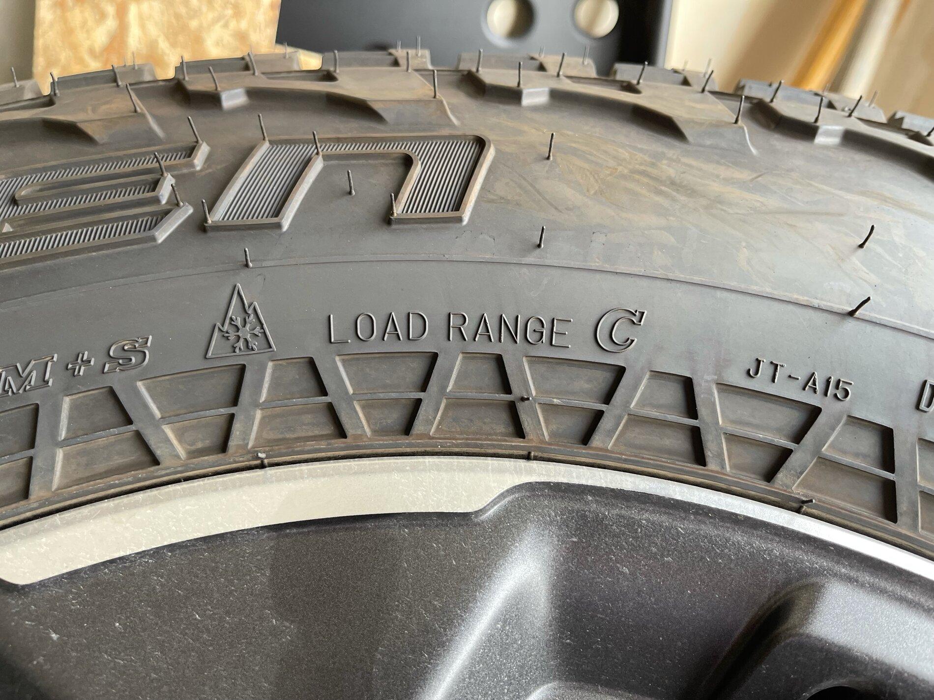 Jeep Gladiator Rubicon wheels and tires A77A2DBF-B5E9-47A9-BDC6-B470B3B530D4