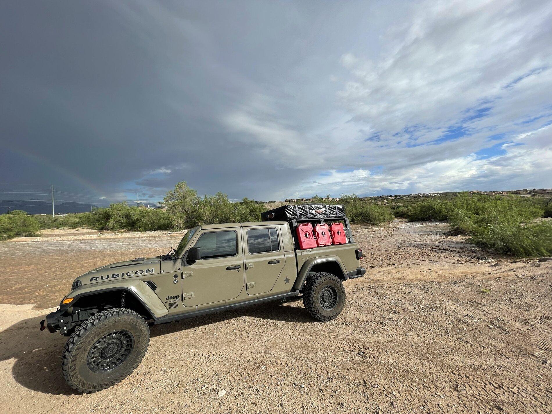 Jeep Gladiator Water in the desert… B82D78BF-1742-401B-AAD8-5A71B619E699
