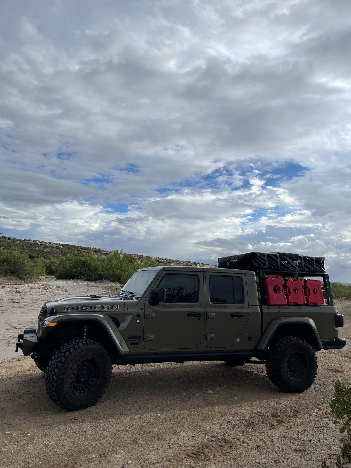 Jeep Gladiator Water in the desert… DB744A2C-F924-4F2A-898E-A61F311B1CF6