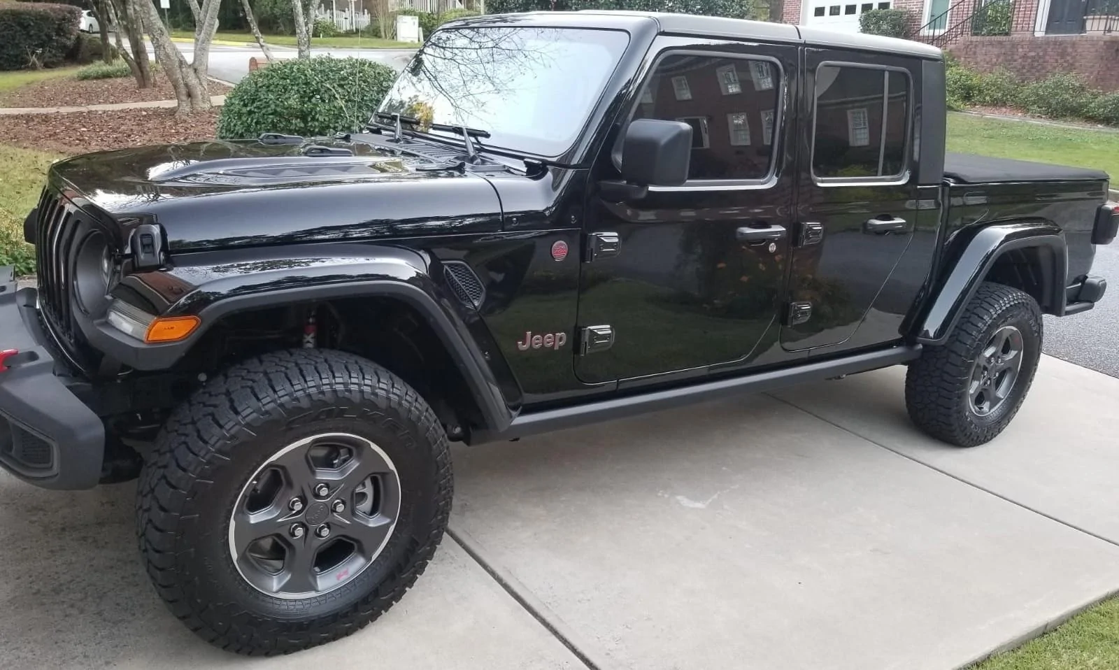 Jeep Gladiator Rubicon Take-off Wheels and Tires IMG-20201013-WA0005