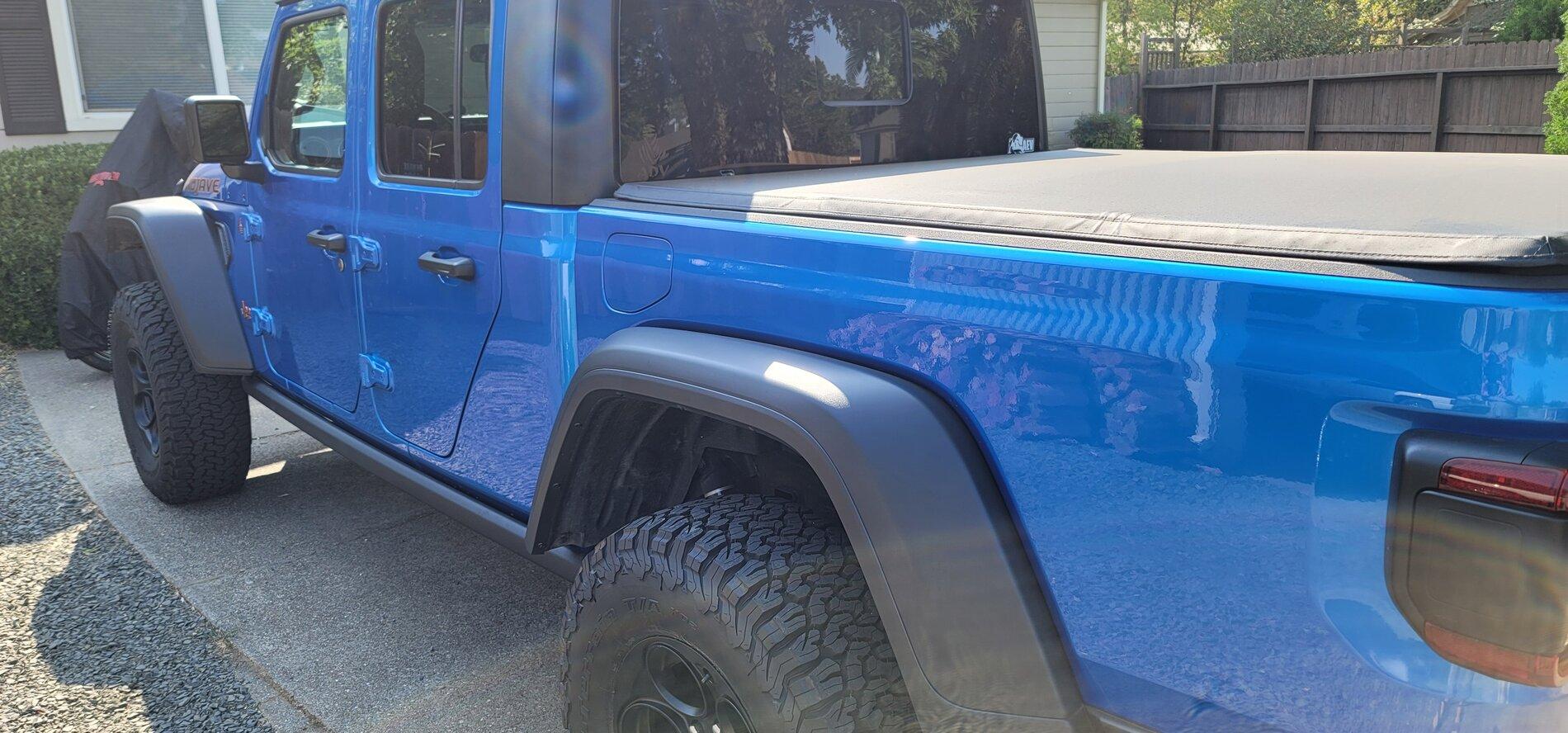 Jeep Gladiator AEV 2" spacer lift for Mojave Gladiator 8713A194-5C62-4C57-8EB6-3A7159D8F5AA