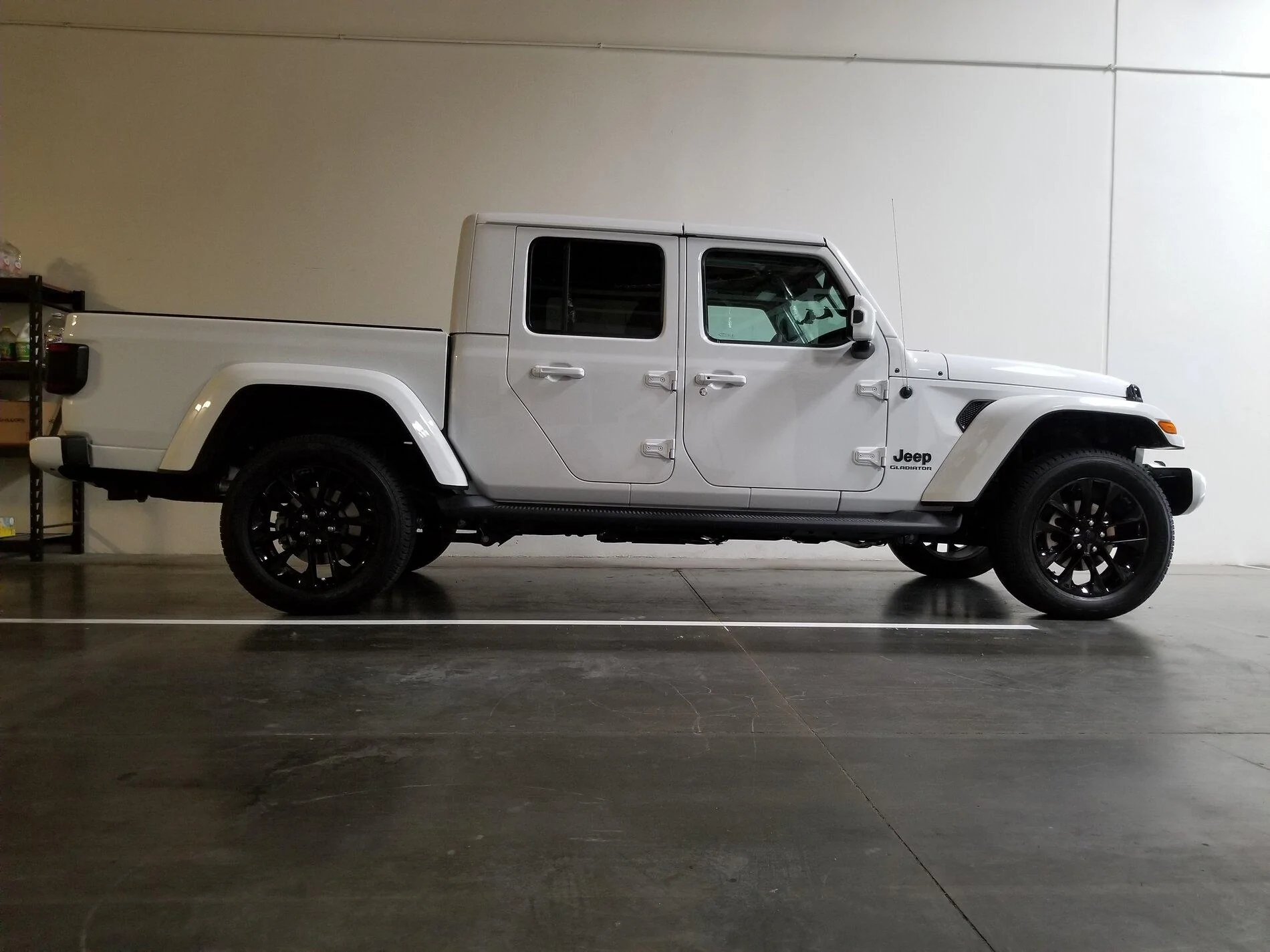 Jeep Gladiator BRIGHT WHITE Gladiator JT Club 20210725_170605