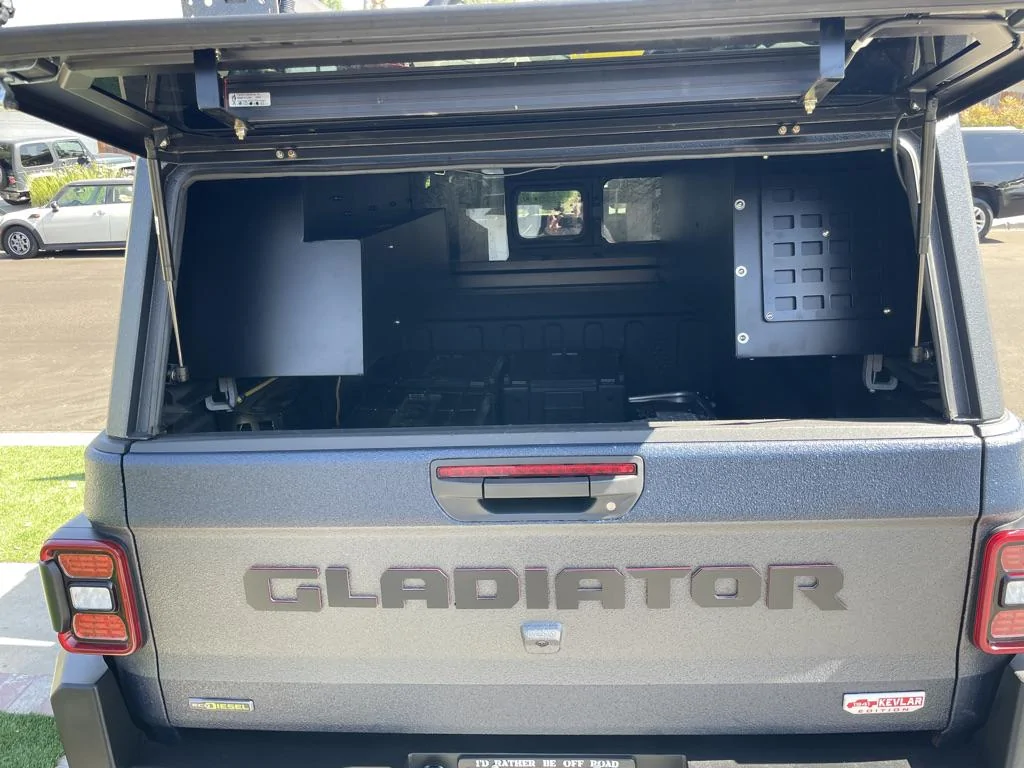 Jeep Gladiator RSI Smartcap C7EFA6F4-AB89-4C1E-A779-0059CE28B7EF_1_105_c